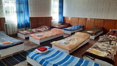 На Буковині волонтери облаштували прихисток для вимушених переселенців На Буковині волонтери облаштували прихисток для вимушених переселенців