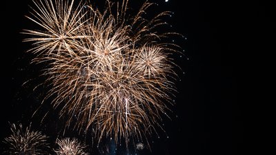 У Миколаєві запустили салют