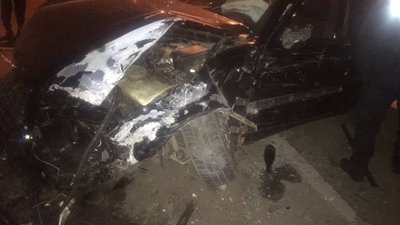 ДТП в Одесі: двоє людей у лікарні, пошкоджені 4 автівки ДТП в Одесі: двоє людей у лікарні, пошкоджені 4 автівки