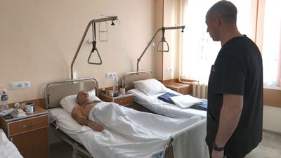 "Онкозахворювання – не вирок". Черкаський хірург-переселенець розповів, як працює у війну "Онкозахворювання – не вирок". Черкаський хірург-переселенець розповів, як працює у війну