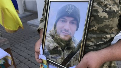 Артем Слободанюк із Диканьки загинув на війні 6 липня 2023-го Артем Слободанюк із Диканьки загинув на війні 6 липня 2023-го