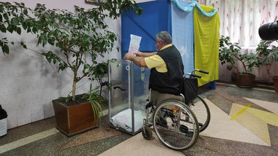Голосування у геріатричному будинку на Тернопільщині Голосування у геріатричному будинку на Тернопільщині