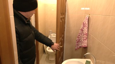 У Рівному мешканці багатоповерхівки власноруч облаштували сховище У Рівному мешканці багатоповерхівки власноруч облаштували сховище