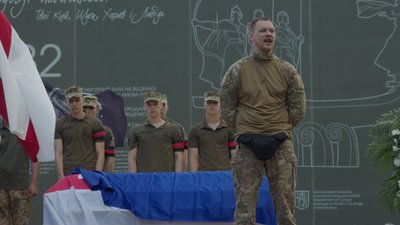 Комбат "Волата" Ян Мельников ненавидить війну