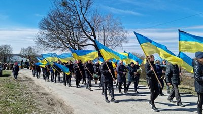 На Тернопільщині попрощалися з бійцем Іваном Синишиним
