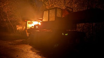 Є загиблий та поранені: війська РФ атакували ударними дронами автомобілі Чернігівобленерго