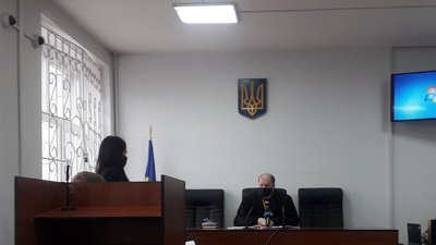 У Сумах почався суд над організатором концерту Ольги Полякової щодо порушення карантину У Сумах почався суд над організатором концерту Ольги Полякової щодо порушення карантину