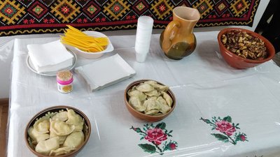 Вареники та паляниці, виготовлені під час заходу "Ніч у музеї" Вареники та паляниці, виготовлені під час заходу "Ніч у музеї"