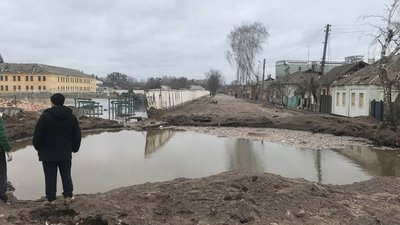 Хтось постійно ночує в погребах, а хтось вже нікуди не ховається. Розповідь мешканця Охтирки