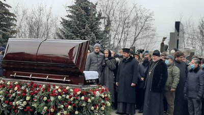 Кернеса поховали — фоторепортаж Кернеса поховали — фоторепортаж
