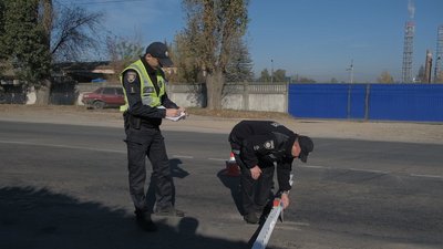На Вінниччині патрульні обстежують стан доріг – складено 7 приписів На Вінниччині патрульні обстежують стан доріг – складено 7 приписів