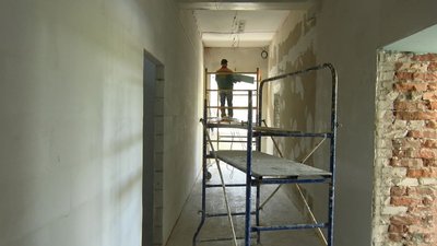 Навчальний корпус луцького університету перебудовують під житло для переселенців: коли завершать роботи Навчальний корпус луцького університету перебудовують під житло для переселенців: коли завершать роботи