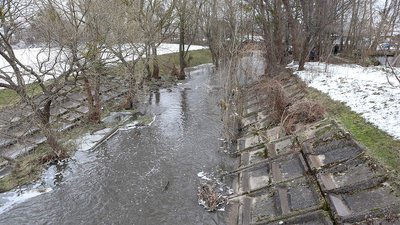 На Житомирщині в урочищі Виспа прорвало дамбу На Житомирщині в урочищі Виспа прорвало дамбу