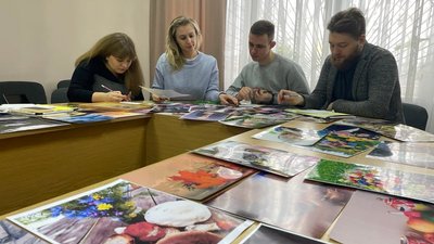 На Житомирщині визначили переможців обласної виставки-конкурсу юних фотоаматорів "Моя Україно!" На Житомирщині визначили переможців обласної виставки-конкурсу юних фотоаматорів "Моя Україно!"