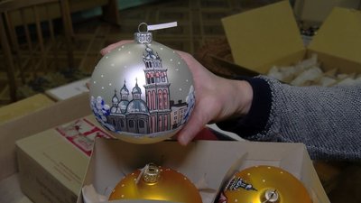 Кулі з історією: які новорічні прикраси зберігають в музеях Волині Кулі з історією: які новорічні прикраси зберігають в музеях Волині