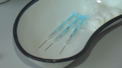 Щеплення роблять вакциною Pfizer. Фото: Суспільне Поділля. Щеплення роблять вакциною Pfizer. Фото: Суспільне Поділля.