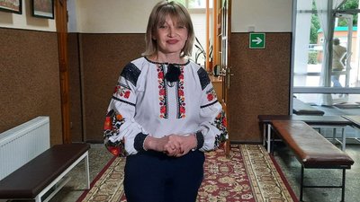 "Це код гідних людей, код переможців". У Кропивницькому влаштували руханку у вишиванках