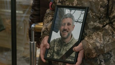 У Луцьку попрощалися з загиблим воїном Олександром Мартинюком