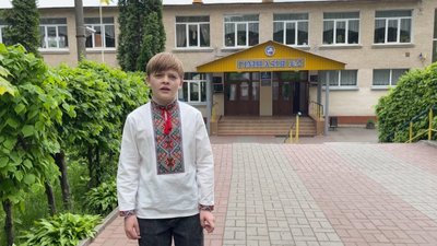 Автори проєкту "Розповім про Героя" показали у Хмельницькому відео про воїнів Автори проєкту "Розповім про Героя" показали у Хмельницькому відео про воїнів