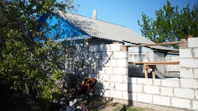 На Сумщині “Добробат” відновлює житло сім'ї захисника На Сумщині “Добробат” відновлює житло сім'ї захисника