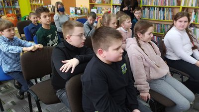 У луцькій бібліотеці організували вікторину до Дня рідної мови