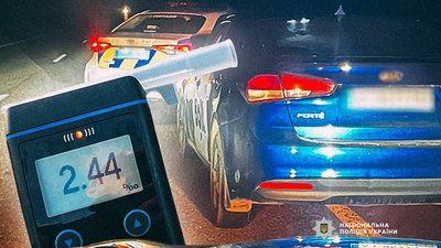 П'яного водія на Чернігівщині зупинили патрульні поліцейські
