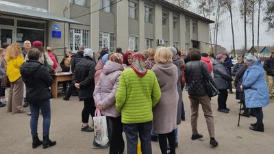 Жителі Станишівської громади виступають проти видобутку піску на двох земельних ділянках громади Жителі Станишівської громади виступають проти видобутку піску на двох земельних ділянках громади