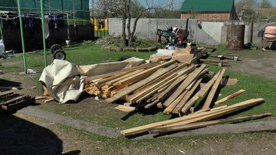 На Полтавщині багатодітна сім’я, у якої згорів будинок, просить купити новий будинок На Полтавщині багатодітна сім’я, у якої згорів будинок, просить купити новий будинок