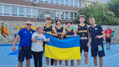 Україна пробилась на чемпіонат Європи U-17 з баскетболу 3х3 Україна пробилась на чемпіонат Європи U-17 з баскетболу 3х3