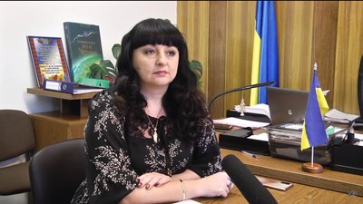 Жанна Кордас пересіла з крісла голови Городоцької РДА
у крісло заступниці голови Хмельницької РДА, якого звільнили того ж дня, як він її представив. Фото: Городоцька РДА. Жанна Кордас пересіла з крісла голови Городоцької РДА
у крісло заступниці голови Хмельницької РДА, якого звільнили того ж дня, як він її представив. Фото: Городоцька РДА.