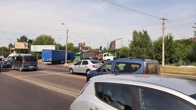 У Рівному вночі горів світлофор. У Міськсвітлі пояснили причину