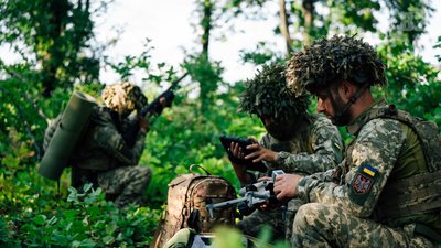 Українські військові 82 окремої десантно-штурмової Буковинської бригади