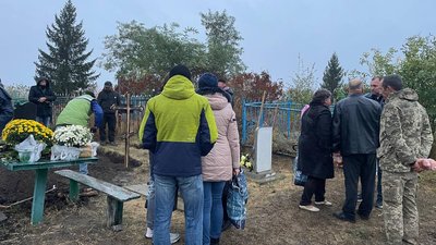 Гроза поховання Гроза поховання