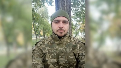 У громаді на Черкащині провели в останню путь захисника У громаді на Черкащині провели в останню путь захисника