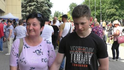 До Запоріжжя прибула евакуаційна колона з жителями Оріхова До Запоріжжя прибула евакуаційна колона з жителями Оріхова