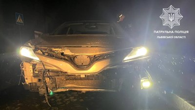 Пошкоджений автомобіль
