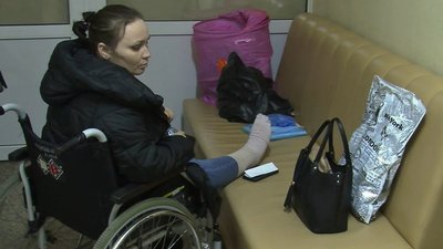 Подробиці аварії на Відродження в Луцьку: стан мами з донькою та що розповів водій Подробиці аварії на Відродження в Луцьку: стан мами з донькою та що розповів водій