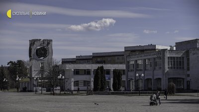 Звільнений Славутич. Як мешканці відстояли місто атомників та як воно живе зараз Звільнений Славутич. Як мешканці відстояли місто атомників та як воно живе зараз