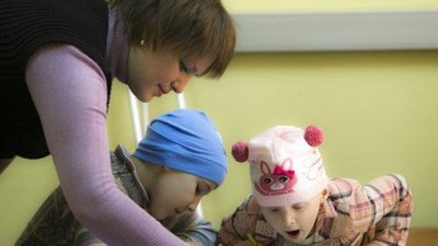 Львів'ян просять долучитися до благодійності замість купівлі квітів 1 вересня