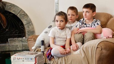 Будинок сімейного типу, діти, Франківщина