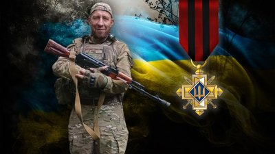Брав участь у звільненні Андріївки: вінничанина нагородили "Золотим хрестом"