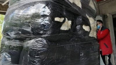 СБУ передала засоби індивідуального захисту лікарням Прикарпаття СБУ передала засоби індивідуального захисту лікарням Прикарпаття