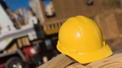 На Полтавщині чоловік впав із висоти на підприємстві