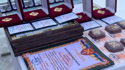 Військовослужбовці 44 окремої артилерійської бригади повернулися в Тернопіль Військовослужбовці 44 окремої артилерійської бригади повернулися в Тернопіль
