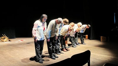 В Ужгороді відбулася прем'єра першої вистави "Крик нації" відновленого театру з Маріуполя В Ужгороді відбулася прем'єра першої вистави "Крик нації" відновленого театру з Маріуполя