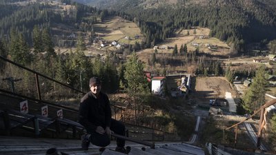 Фото з точки старту для стрибка на трампліні у Ворохті, фото - Сергія Захарченка Фото з точки старту для стрибка на трампліні у Ворохті, фото - Сергія Захарченка