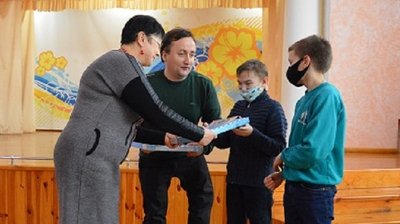 У Херсоні нагородили переможців конкурсу "Зимовий вернісаж сильних духом"