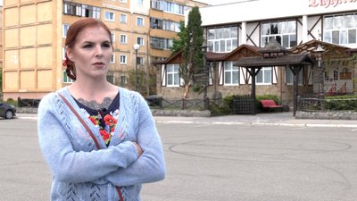 Снайпер та корегувальниця вогню: як родина зі Славутича боронила рідне місто Снайпер та корегувальниця вогню: як родина зі Славутича боронила рідне місто