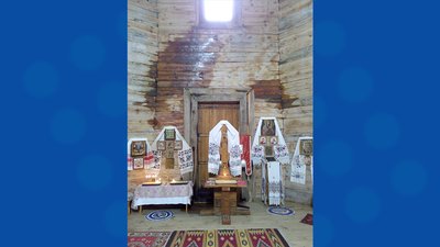 Свято-Георгіївська церква у Седневі під час зливи. Свято-Георгіївська церква у Седневі під час зливи.
