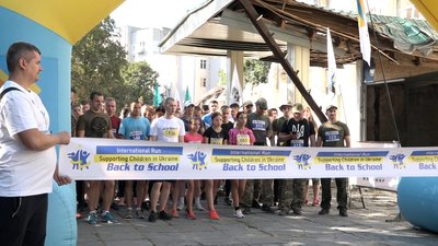 Понад триста житомирян взяли участь у міжнародному благодійному забігу "Back to School"